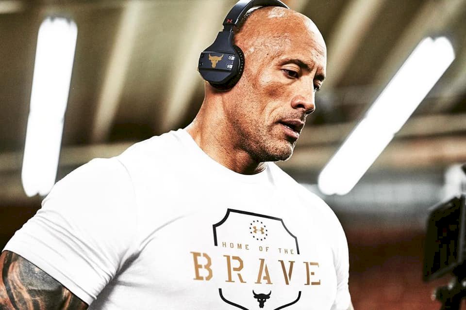 Cả gia đình Dwayne Johnson đều mắc Covid-19