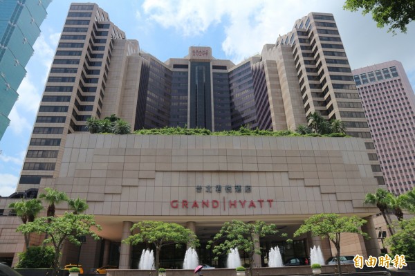 1001 câu chuyện của nàng 1001 câu chuyện của nàng
