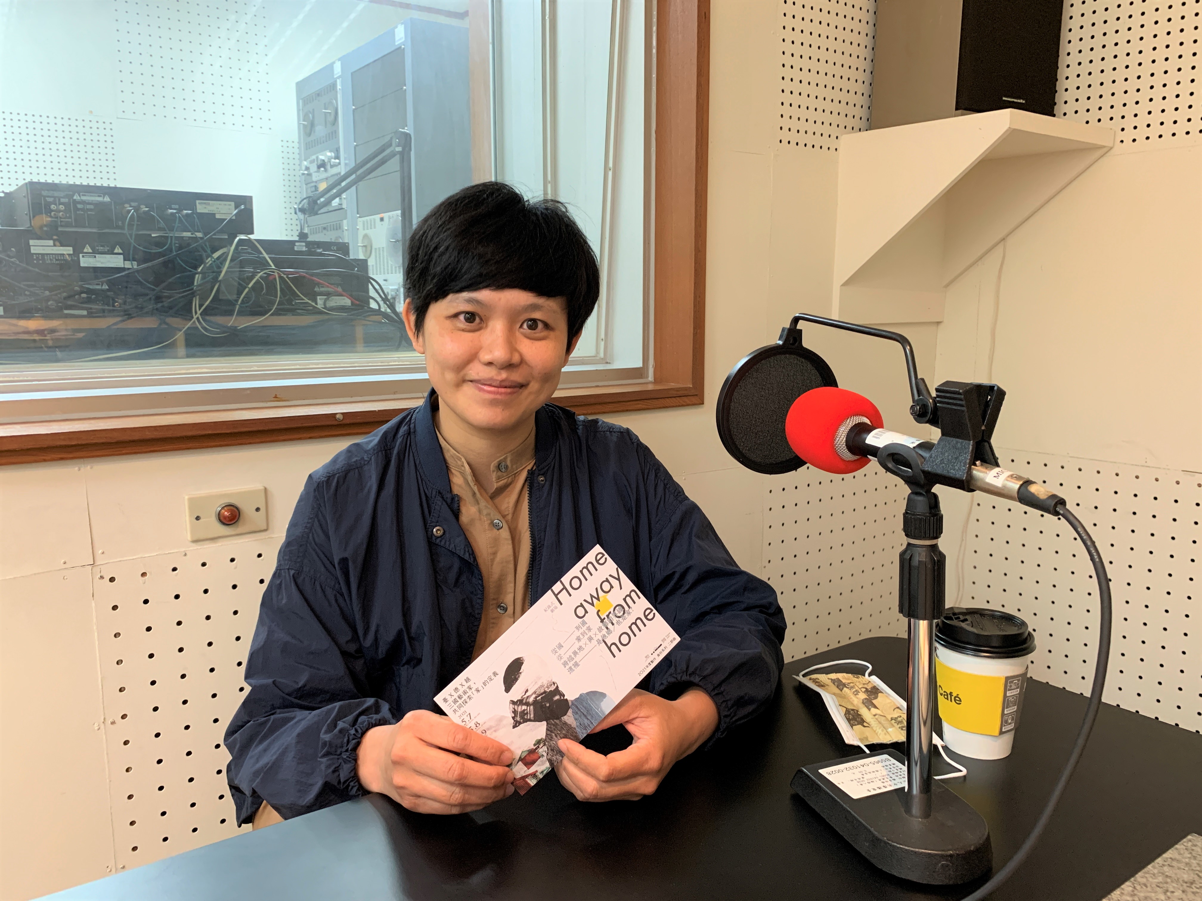 Giám đốc nghệ thuật La Phương Vân chia sẻ về vở kịch “Home away from home”
