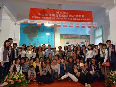 Buổi họp mặt thính giả VN  tại Dân Hùng, Gia Nghĩa