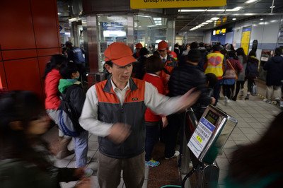 Metro Đài Bắc đạt số lượng chở khách trong ngày chào năm mới lên 2,96 triệu lượt người lập mức cao kỷ lục