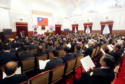 Tổng thống Mã Anh Cửu chúc mừng Năm mới nhấn mạnh xã hội hòa giải và hai bờ eo biển phát triển hòa bình