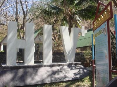 Viện Lập pháp xem xét thông qua vòng 1 xóa bỏ hạn chế người nước ngoài nhiễm HIV/AIDS xuất nhập cảnh Đài Loan