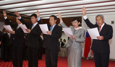 Ông Lâm Vĩnh Lạc : Tháng 6 sẽ thảo luận nghị đề phạm vi Chấp hành Luật trên biển giữa Đài Loan và Philippines.