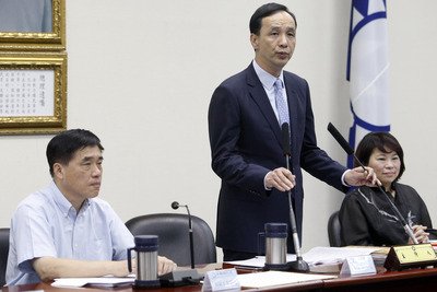 Châu Lập Luân kêu gọi tuyến tàu điện MRT đi sân bay phải thông xe đúng thời hạn, thi hành kém hiệu quả sẽ khó thu hút phiếu bầu