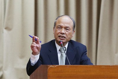 Bộ trưởng Tài chính : Mức thu thuế trong năm nay vượt hơn 2 ngàn tỷ Đài tệ.