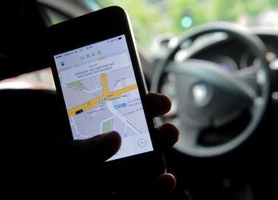 Tòa án phán quyết lần đầu tiên tài xế hãng Uber trái luật, Bộ Giao thông sẽ đưa ra luật sửa đổi phạt nặng