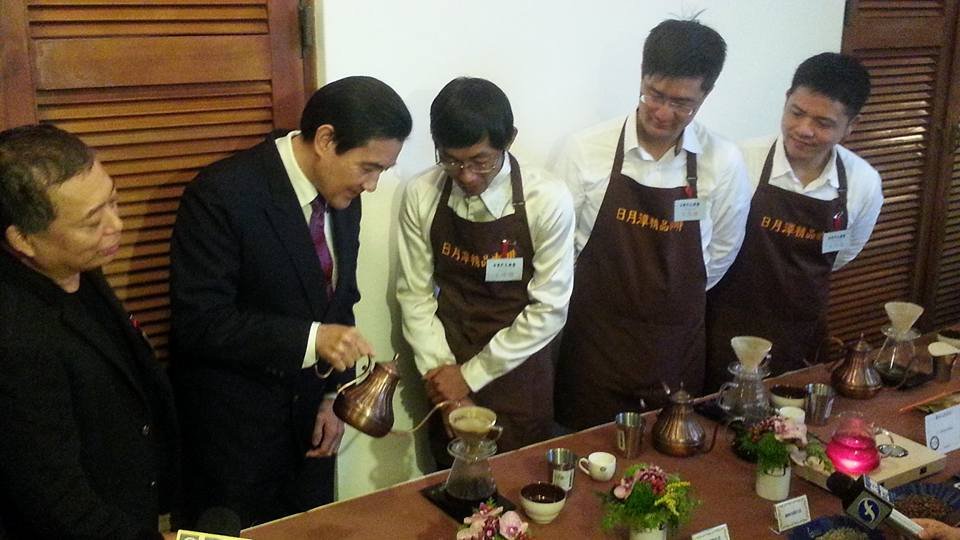 Tiệc trà đón xuân dành cho giới văn hóa nghệ thuật, Tổng thống Mã Anh Cửu: dốc sức phát triển đất nước thông qua văn hóa