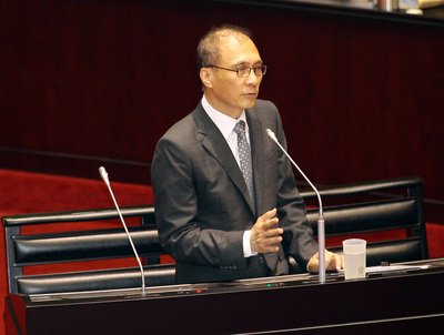Thủ tướng Lâm Toàn: Không loại trừ khởi động kênh giao lưu thứ 2 với Trung Quốc.