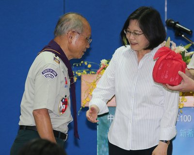 Tổng thống khuyến khích thúc đẩy triển khai phong trào hướng đạo sinh, giúp thế hệ trẻ bước ra thế giới