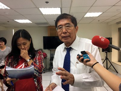Bệnh nhẹ đi cấp cứu sẽ phải đóng phí cao hơn.