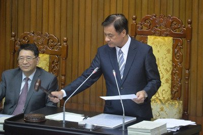 Viện Lập pháp thông qua vòng 3, đóng cửa Tổ Điều tra đặc biệt