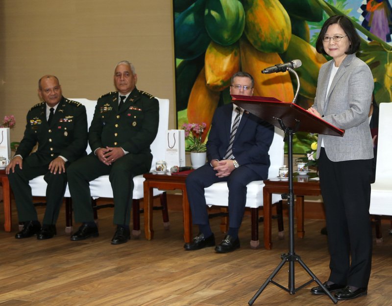 TT Thái Anh Văn tiếp học viên lớp bồi dưỡng nhân tài quân sự, kỳ vọng mở rộng giao lưu phát triển lâu dài