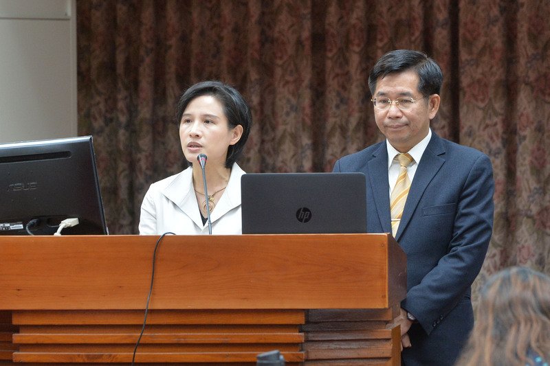 Trịnh Lệ Quân : Giao cho xã hội thảo luận vấn đề đổi tên Nhà tưởng niệm Tưởng Giới Thạch