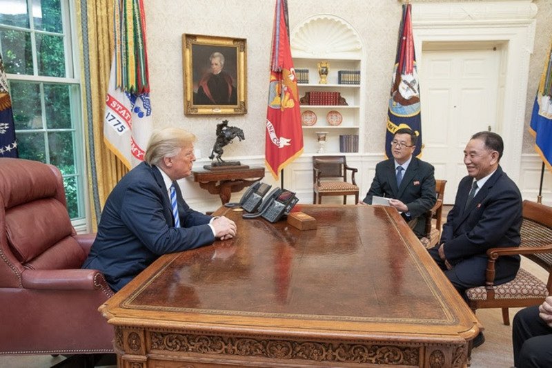 Tổng thống Mỹ  xác nhận cuộc gặp của ông với nhà lãnh đạo Triều Tiên Kim Jong-un sẽ diễn ra vào ngày 12-6 tại Singapore
