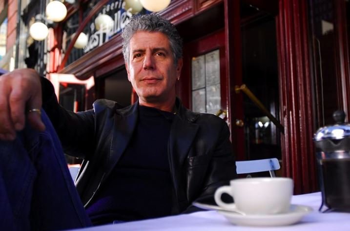 Anthony Bourdain người dẫn chương trình truyền hình ẩm thực nổi tiếng thế giới tự vẫn ở tuổi 61