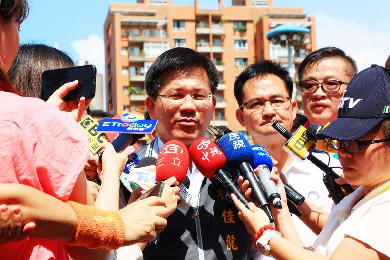 Một lời nói của học sinh cấp III, ông Lâm Giai Long vẫn quyết tâm giành quyền tổ chức Đại hội thể thao Đông Á