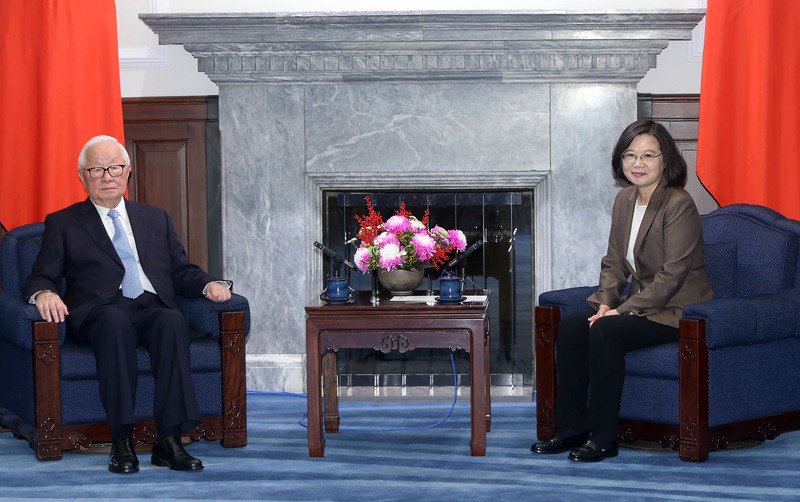 Tiếp kiến đoàn đại diện APEC. Tổng thống trông mong thể hiện thành quả phát triển kinh tế kỹ thuật số của Đài Loan