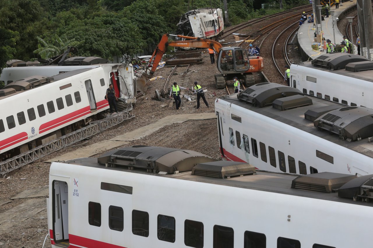 Tai nạn tàu Puyuma, Công ty đường sắt Đài Loan sẽ truy cứu trách nhiệm và yêu cầu bồi thường đối với công ty Nippon Sharyo và Tổ chức bảo đảm chất lượng Lloyd's Register Quality Assurance