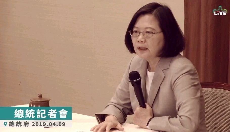 Tổng thống: Sợ đấu tranh không phải là phong cách của tôi, hợp tác mới thành đại cuộc.