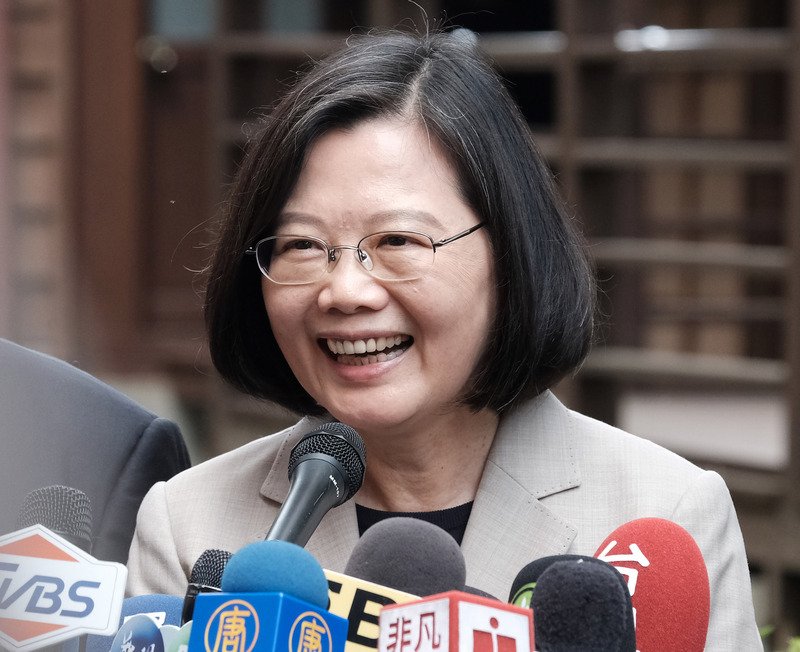 Tổng thống: Đội ngũ nắm quyền phải đoàn kết, không nên tự phủ nhận và chia cắt.