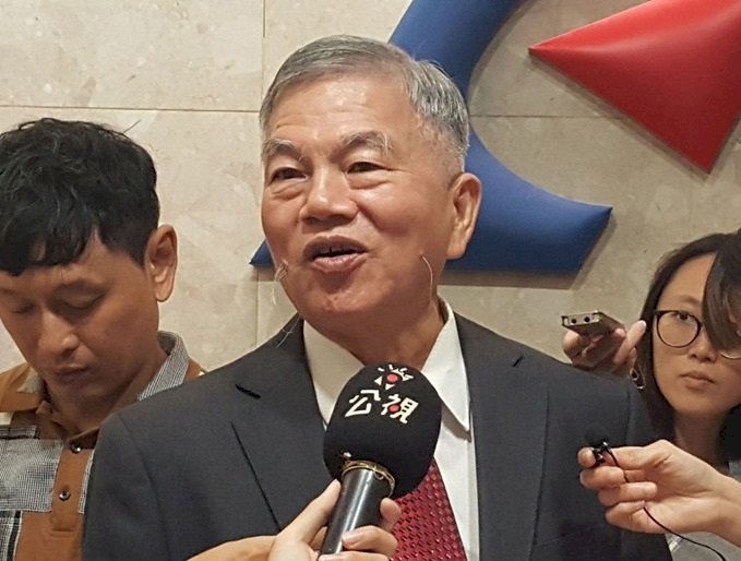 Số lượng người bị buộc nghỉ không hưởng lương tăng mạnh. Thẩm Vinh Tân : Nếu giải quyết khủng hoảng tốt cũng sẽ là một bước ngoặt hỗ trợ ngành công nghiệp nâng cấp