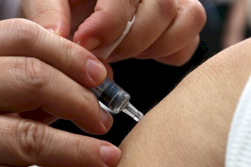 Đề phòng dịch cúm, trung tuần tháng 11 khởi động tiêm phòng cho học sinh