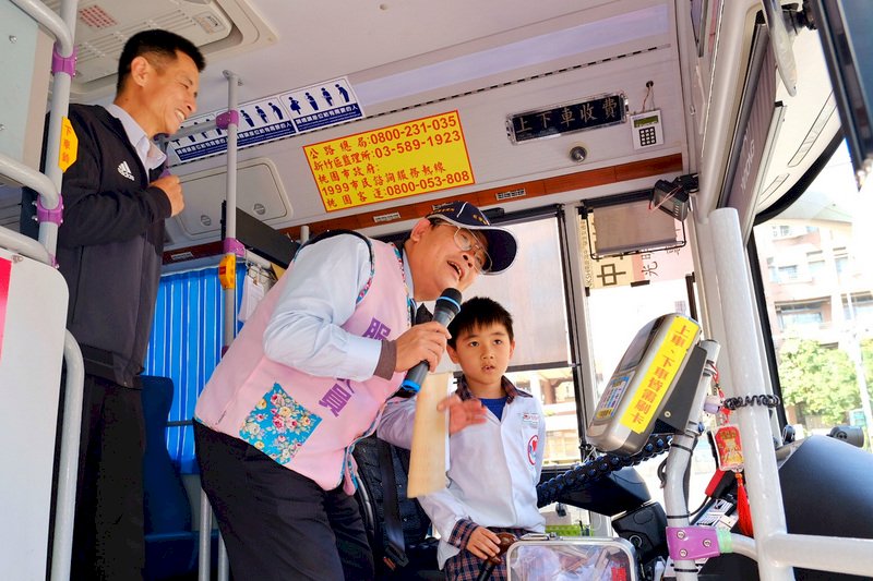 Bộ Giao thông sẽ kết nạp môn giáo dục an toàn giao thông vào đề cương giáo khoa, dự kiến năm 2022 bắt đầu thực thi