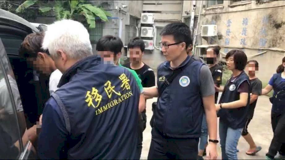 Kết thúc thời gian chuyên án khoan hồng đầu thú về nước 2.0, không phát hiện ca nhiễm Covid 19 trong số người nước ngoài cư lưu trú quá hạn