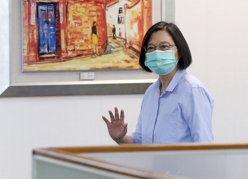 Tình hình sức khỏe của cựu Tổng thống Lý Đăng Huy không lạc quan, Tổng thống Thái Anh Văn cầu phúc cho ông Lý Đăng Huy