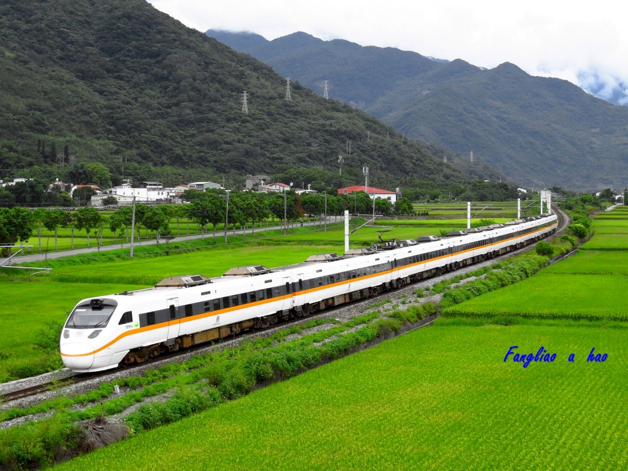 Đam mê đường sắt Đài Loan, ghé thăm 300 lần cũng không thấy chán