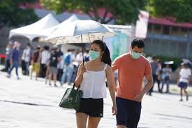 Nhiệt độ khắp nơi nắng nóng có nơi có mây, Trung Nam bộ sau buổi trưa dự báo có mưa lớn