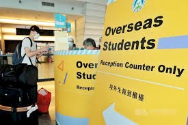 Đài Loan đón 11.000 lượt du học sinh nước ngoài nhập cảnh