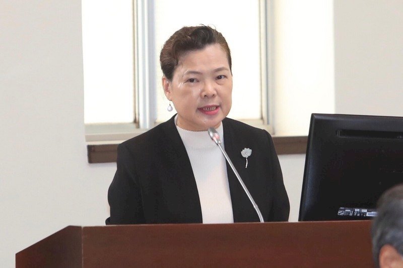 Vấn đề khan hiếm lao động di trú đã có cách giải quyết? Bộ trưởng Vương Mỹ Hoa: hiện đang thảo luận liên bộ ngành về 2 vấn đề chính