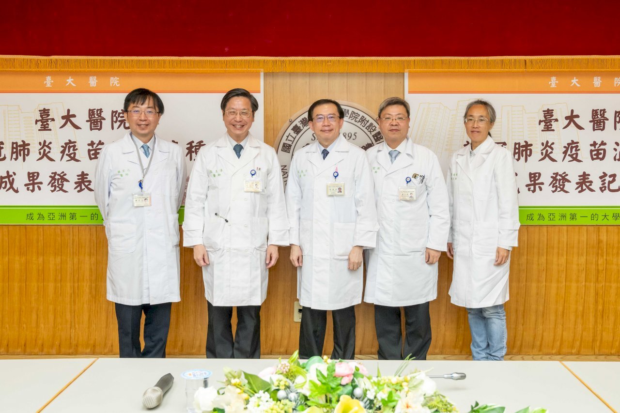 Bệnh viện Đại học Quốc gia Đài Loan công bố kết quả nghiên cứu tiêm trộn vaccine, kháng thể trung hoà và hiệu quả chống biến thể đều vượt trội hơn 2 liều AZ