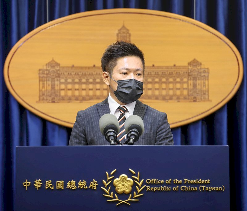 Tổng thống Thái Anh Văn chia buồn vụ máy bay Trung Quốc rơi
