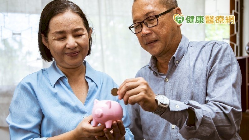 Cứ 7 người thì có 1 người bị loãng xương! Sở Sức khỏe Quốc dân cung cấp 3 cách phòng ngừa loãng xương