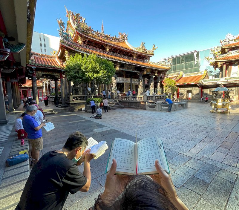 Tour du lịch đi bộ miế̃n phí tại Đài Loan - Phần cuối