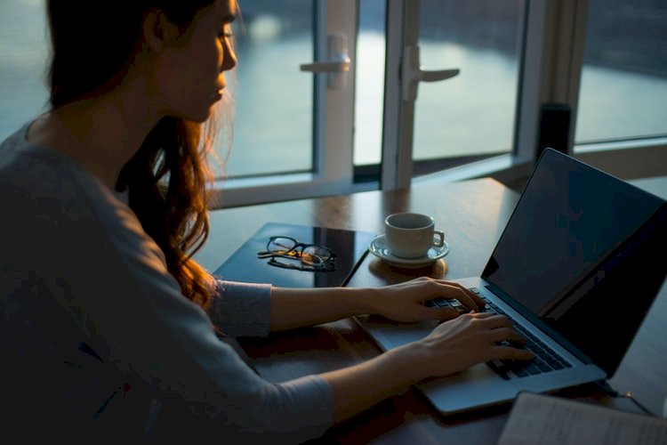 Nhật Bản cho ra sách trắng về 