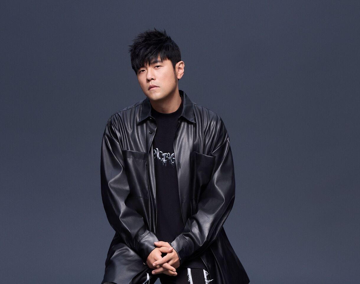 Châu Kiệt Luân trở thành ca sĩ Hoa ngữ đầu tiên có mặt trong “Danh sách 10 nghệ sĩ có album bán chạy nhất thế giới năm 2022”