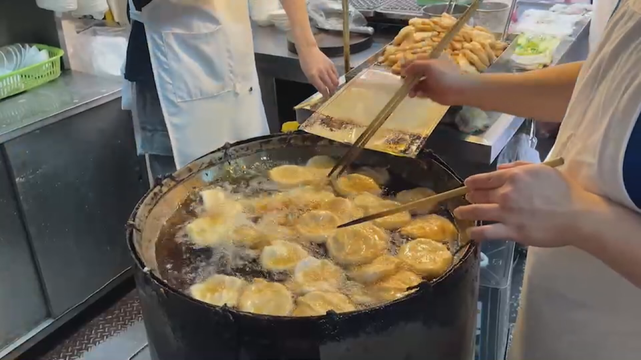 Các món ăn vặt Đài Loan yêu thích nhất được tái xếp hạng, bánh bao Tiểu Long Bao đạt quán quân, trà sữa trân châu xếp thứ 4