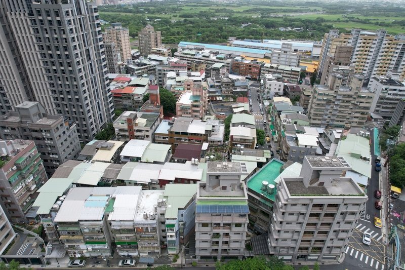 Nhóm những người mua nhà trả góp chịu ảnh hưởng đầu tiên khi mức lãi suất thấp nhất vượt quá 2% kể từ ngày 1 tháng 4