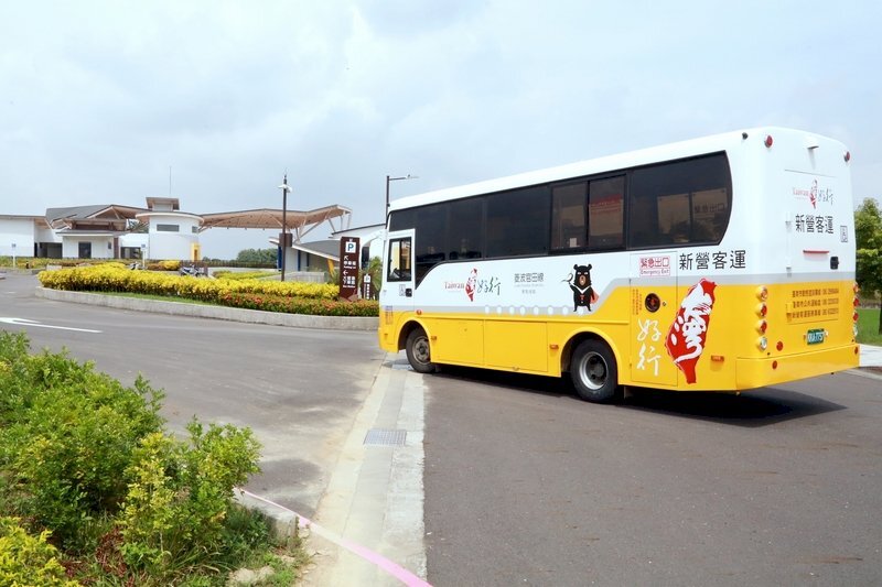 Nhanh nhất đến tháng 5, dùng thẻ thanh toán điện tử đi xe Taiwan Tourist Shuttle Bus sẽ được giảm giá 50%