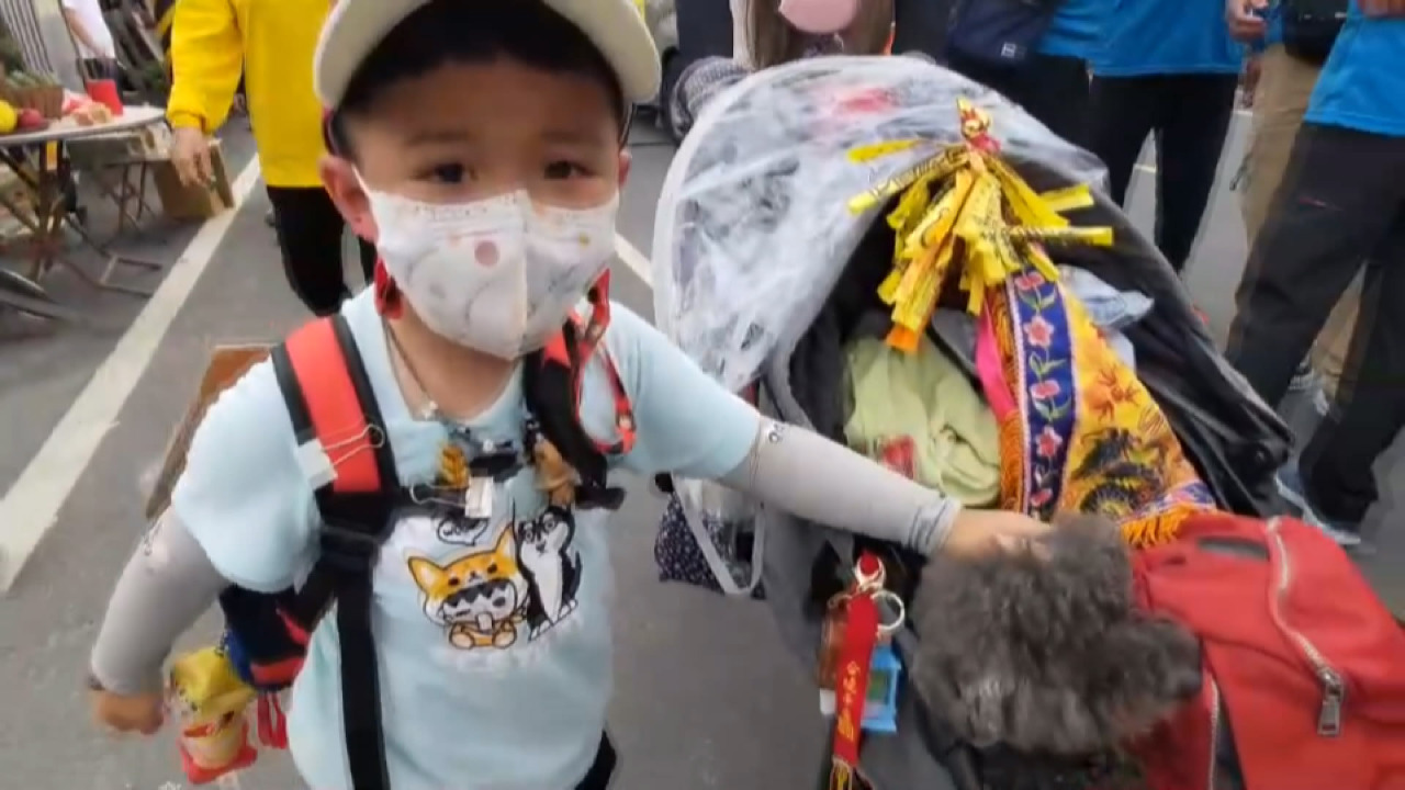 Những câu chuyện cảm động trong Lễ rước kiệu Bà Thiên Hậu Đại Giáp