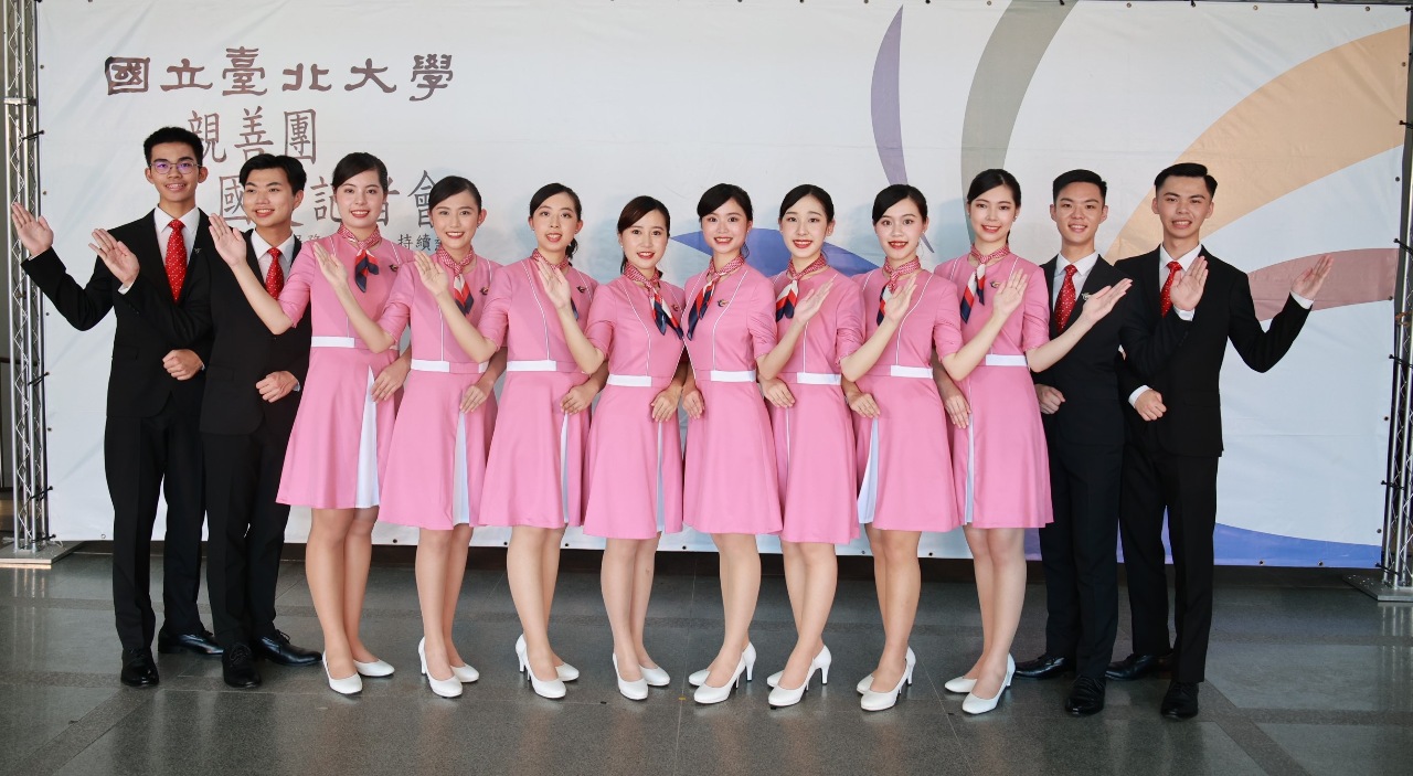 Đội Lễ tân Đại học Đài Bắc liên tục 11 năm liền được tham gia công việc đón tiếp khách quý trong Ngày lễ Quốc khánh