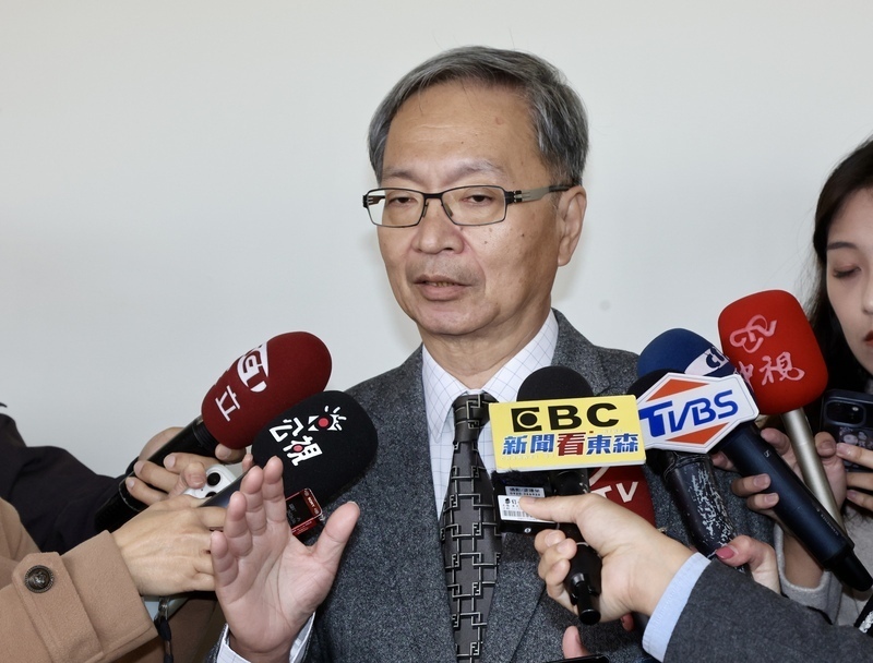 Bộ trưởng Tiết Thụy Nguyên: Không có hiện tượng đồng loạt tăng phí đăng ký khám bệnh tại bệnh viện, phòng khám
