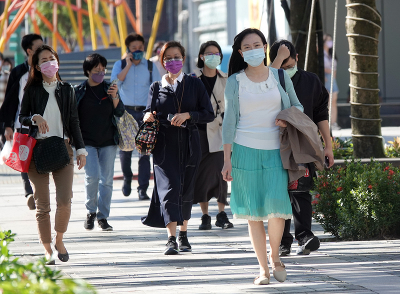 Khảo sát: 74% doanh nghiệp dự định tăng lương cho nhân viên,  “nhân viên kinh doanh và nhân viên bán hàng” có cơ hội được tăng lương nhiều nhất