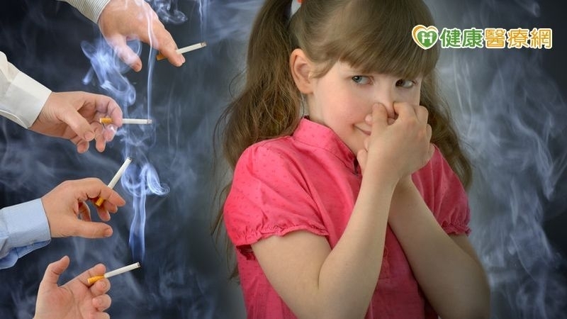Hút thuốc có thể gây ra các bệnh về mắt không thể chữa khỏi, hút thuốc thụ động có thể gây hại cho mắt của trẻ em