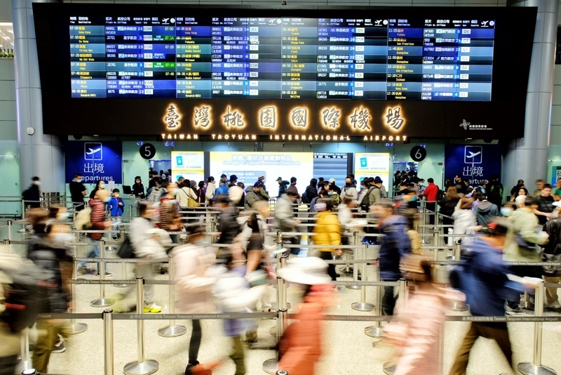 Để mở rộng nguồn khách du lịch, dự thảo luật miễn VISA du lịch cho hành khách quá cảnh, áp dụng cấp VISA tại sân bay cho khách Đông Nam Á