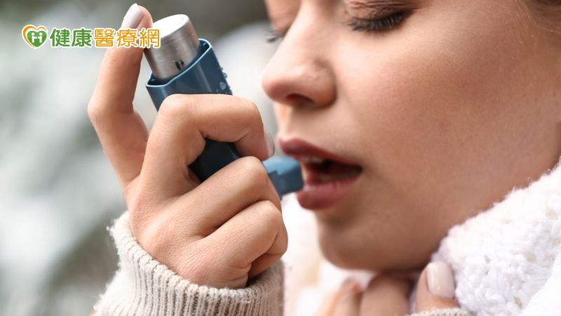 Nhiệt độ biến đổi mạnh, những người bị hen suyễn nặng khi lên cơn có thể gây nguy hiểm đến tính mạng
